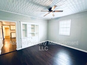 2111 Chamberlain Ave. in Chattanooga, TN - Building Photo - Building Photo