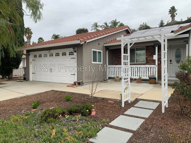 property at 3836 Glengarry Dr
