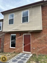 106 Ewing Ave in Harrodsburg, KY - Building Photo