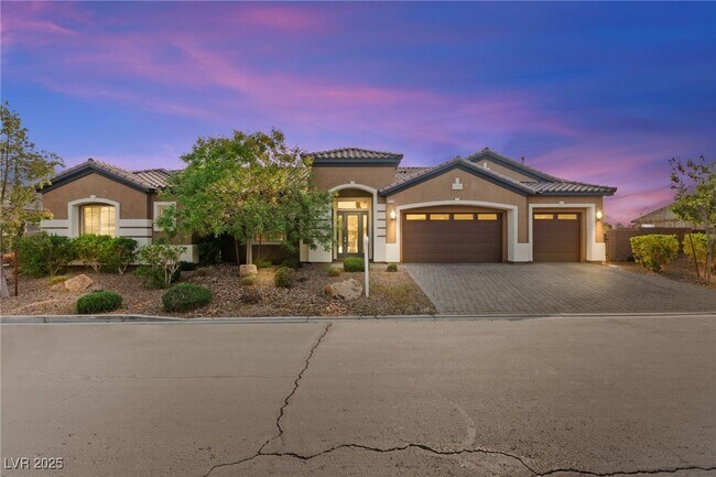 3914 Jacob Lake Cir