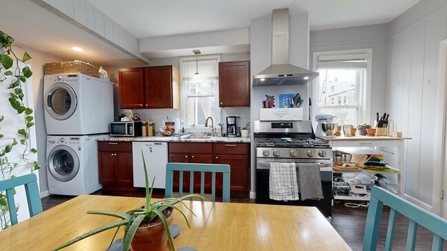 property at 232 Chelsea St