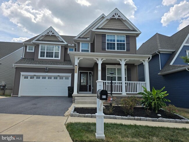 property at 633 Kincaid Ave