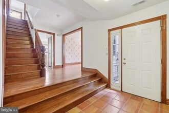 5 Saddle Dr in Mount Laurel, NJ - Building Photo - Building Photo