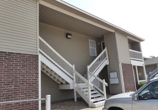 Creekside Apartments in Stillwater, OK - Building Photo - Building Photo