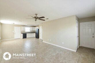 11343 Fire Canyon in San Antonio, TX - Foto de edificio - Building Photo