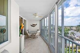 3300 S Ocean Blvd in Highland Beach, FL - Foto de edificio - Building Photo