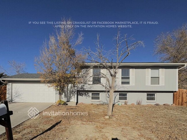 property at 9764 Columbine Ct