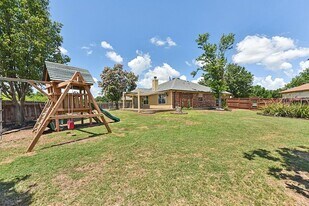 217 Newport Landing Pl in Round Rock, TX - Building Photo