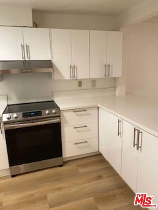 property at 730 N Eucalyptus Ave