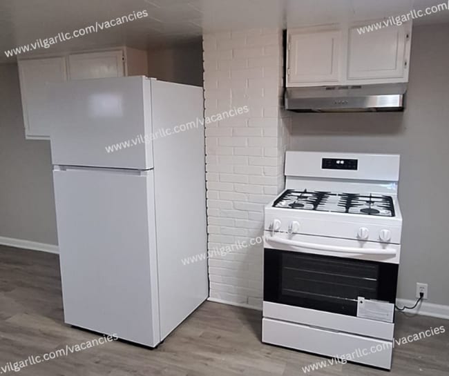 1605 Pine St in Michigan City, IN - Building Photo - Building Photo