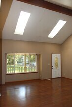 7468 Skagit View Dr in Concrete, WA - Building Photo - Building Photo