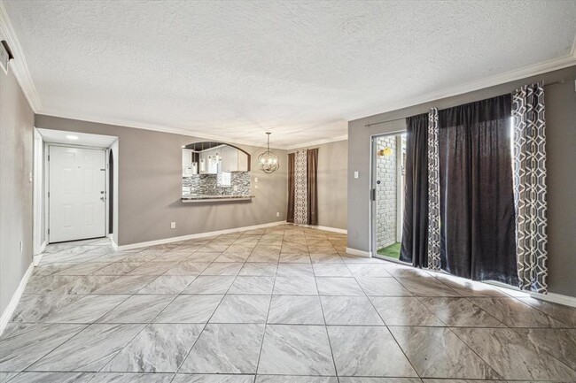 1950 Spenwick Dr in Houston, TX - Building Photo - Building Photo