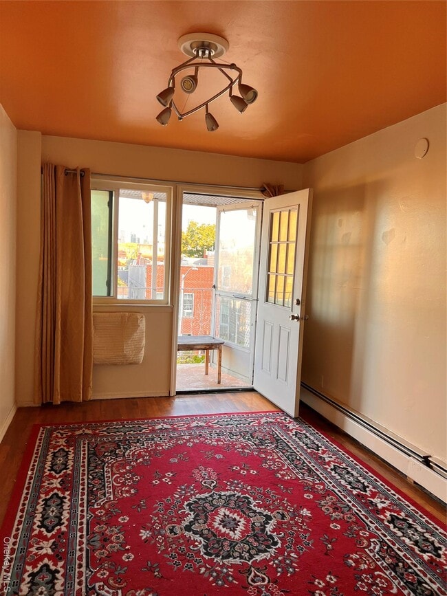 4327 54th St in Queens, NY - Building Photo - Building Photo