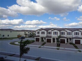 2514 SE 29th St in Homestead, FL - Building Photo