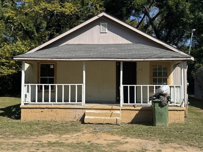 property at 1319 Edgewood Ave