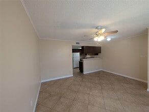 6415 S Roberts Ave in Tampa, FL - Building Photo - Building Photo