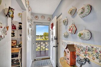 2812 Garden Dr S in Lake Worth Beach, FL - Building Photo - Building Photo