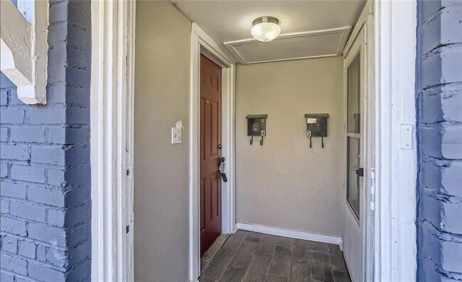 3631 Washington St in College Park, GA - Building Photo - Building Photo