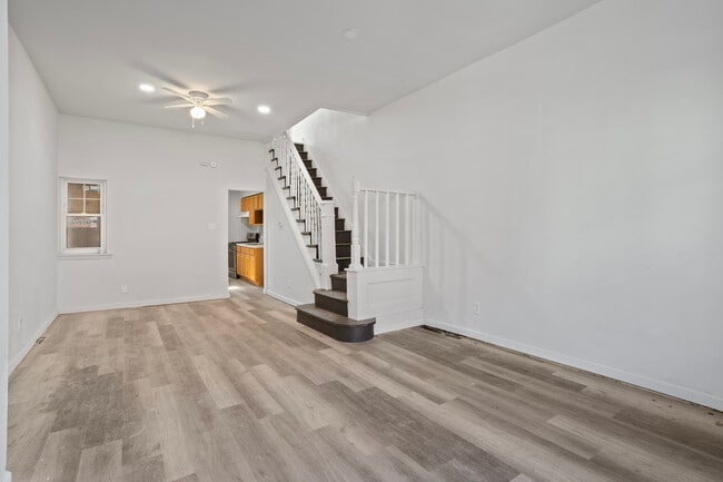 2350 N Opal St in Philadelphia, PA - Building Photo - Building Photo