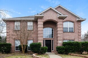 744 Teresa Dr in Desoto, TX - Building Photo