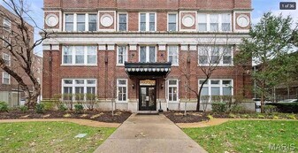 5330 Pershing Ave, Unit 503 in St. Louis, MO - Building Photo