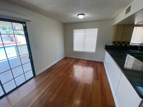 125 Fig Ct in Las Vegas, NV - Building Photo - Building Photo