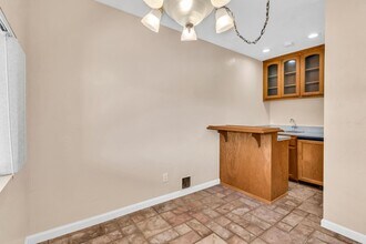 622 Patricia Ln in El Cajon, CA - Building Photo - Building Photo