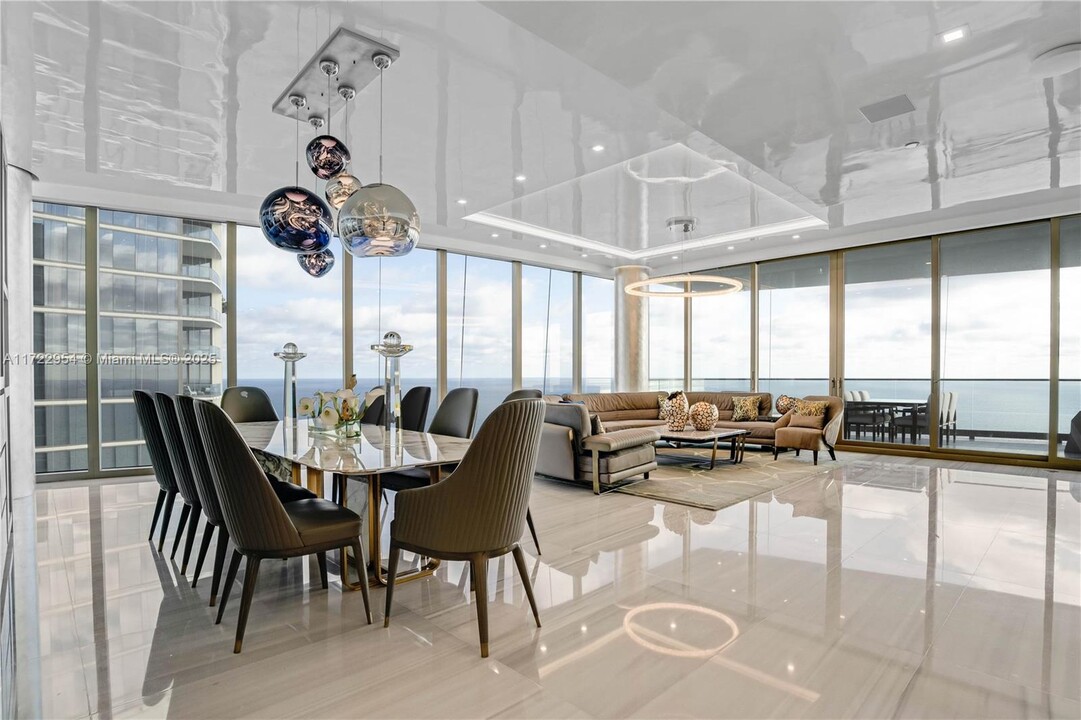 17901 Collins Ave in Sunny Isles Beach, FL - Building Photo