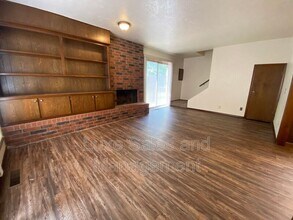 6004 Paramount Dr in Oklahoma City, OK - Building Photo - Building Photo