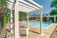 Winchester Walk photo'