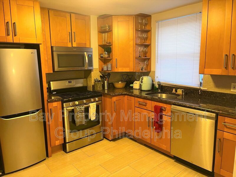 2013 S 11th St Photo