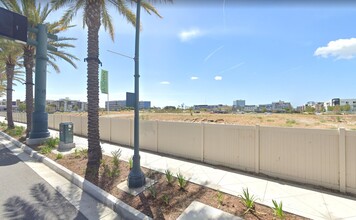 A Town in Anaheim, CA - Building Photo - Building Photo