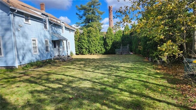 8-8 Oak St in Smithfield, RI - Building Photo - Building Photo