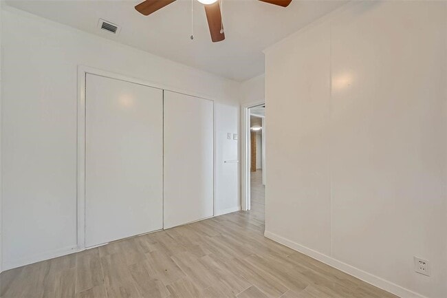 property at 2511 Maroneal St