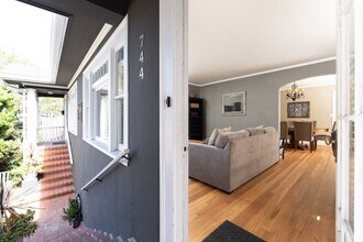 744-746 Lighthouse Ave in Pacific Grove, CA - Building Photo - Building Photo