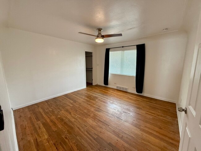 property at 1035 S Quitman St