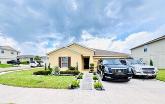 279 Bergamot Lp in Davenport, FL - Building Photo