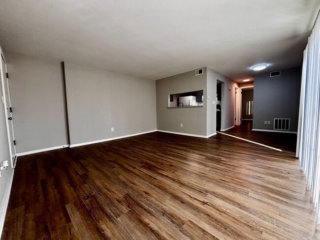 4440 Flowerdale Ave in Dayton, OH - Building Photo - Building Photo