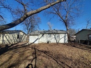 8706 Cardella Ave in Dallas, TX - Building Photo - Building Photo