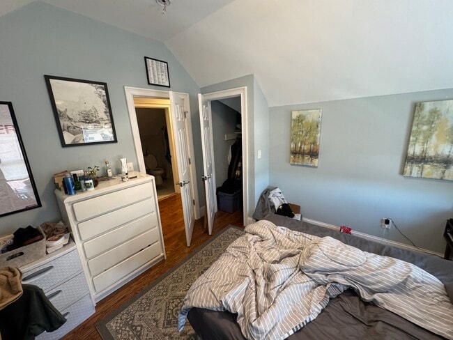 3 Hamilton Rd, Unit 2