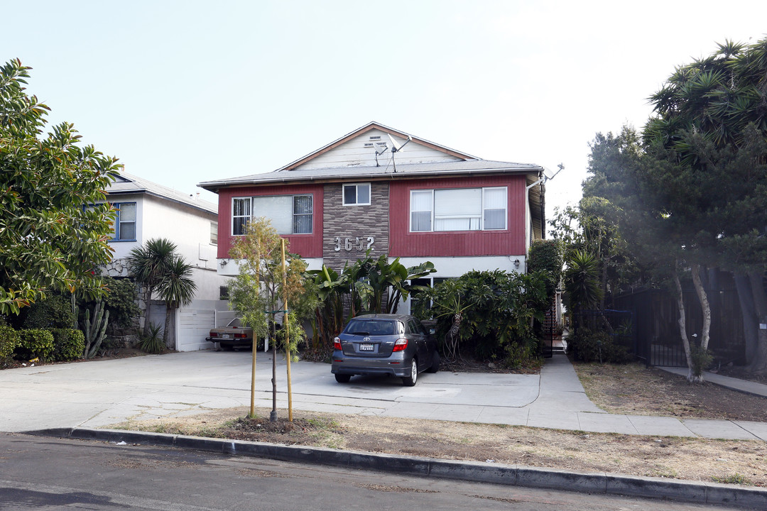 3652 Vinton Ave in Los Angeles, CA - Building Photo