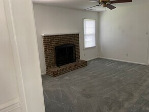 1937 Wolfsnare Rd in Virginia Beach, VA - Building Photo - Building Photo