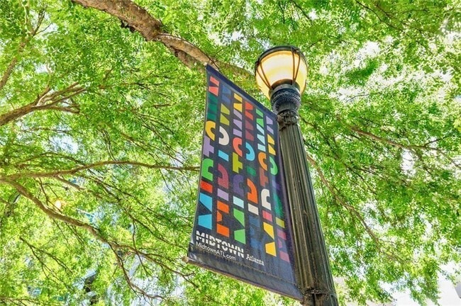 878 Peachtree St NE in Atlanta, GA - Foto de edificio - Building Photo