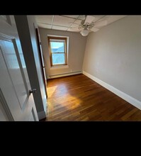 258 Lexington St, Unit #3 in Boston, MA - Building Photo - Building Photo