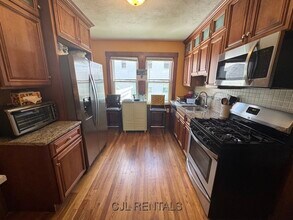 56 Rawson Rd in Arlington, MA - Building Photo - Building Photo