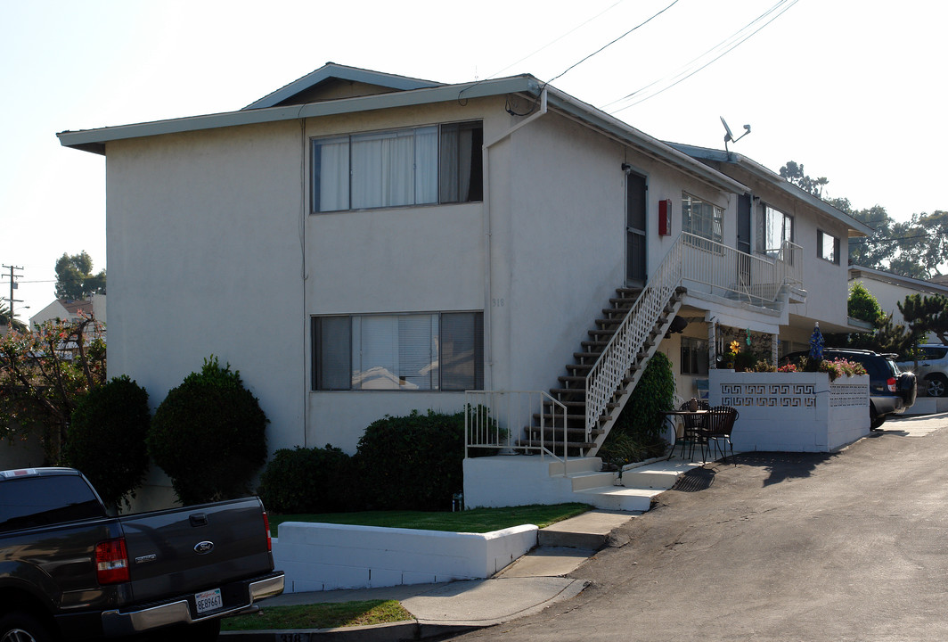 318 Sierra St in El Segundo, CA - Building Photo