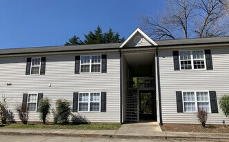 940 Center St in Asheboro, NC - Building Photo
