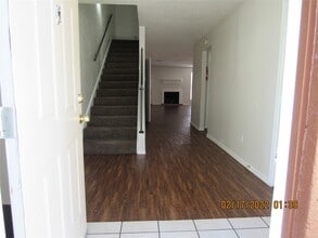 15543 Weldon Dr in Houston, TX - Foto de edificio - Building Photo