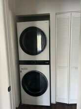 7309 W Hampden Ave in Lakewood, CO - Foto de edificio - Building Photo