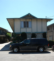 2124-2128 La Canada Crest Dr in La Canada Flintridge, CA - Foto de edificio - Building Photo